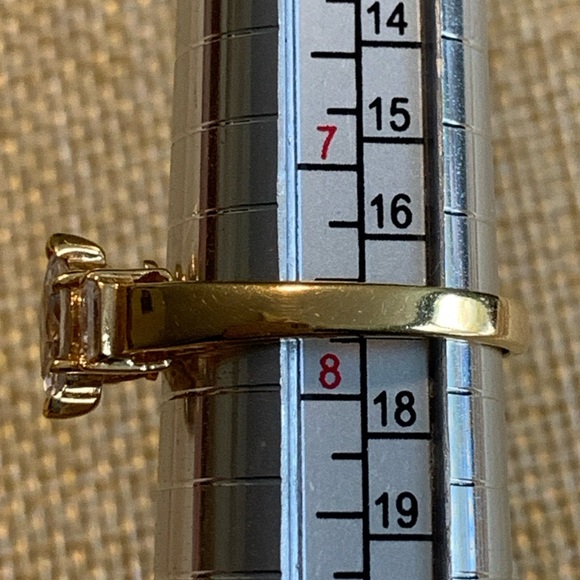 Marquis cut CZ with baguettes on the side. 7 3/4 - Picture 5 of 7